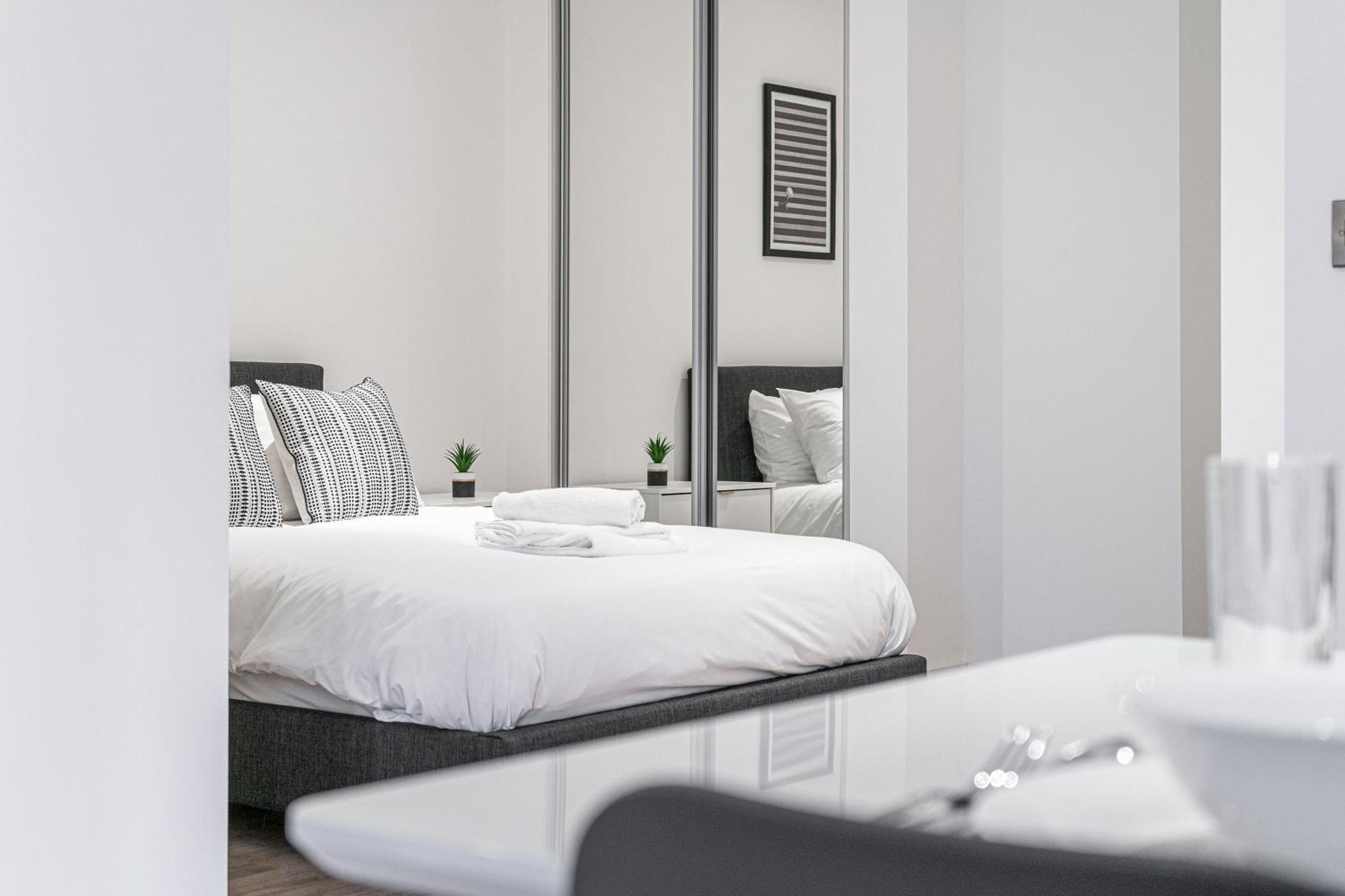 Seven Living Residences Solihull - Close To Nec & Bhx - Free Parking エクステリア 写真