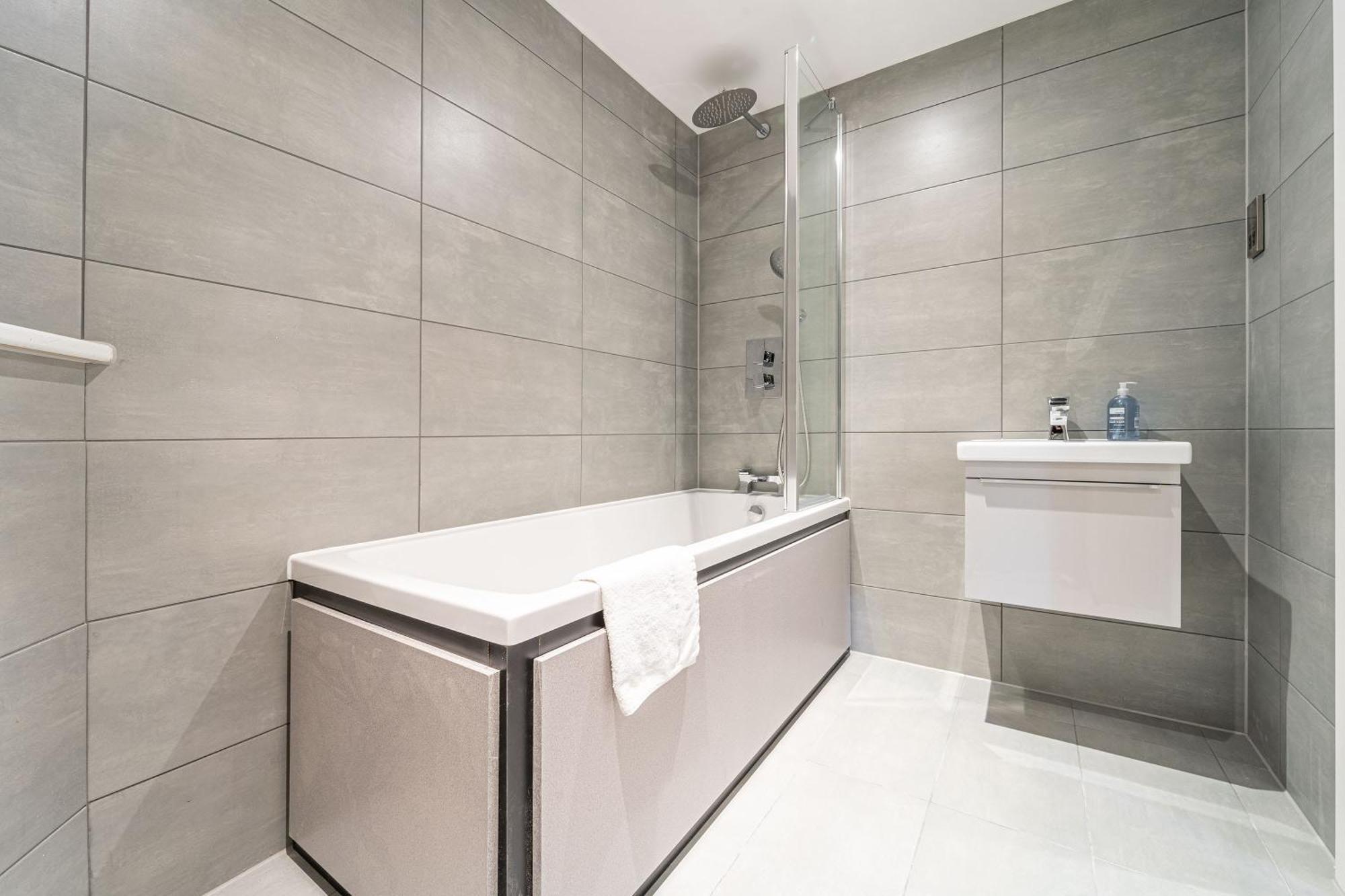 Seven Living Residences Solihull - Close To Nec & Bhx - Free Parking エクステリア 写真